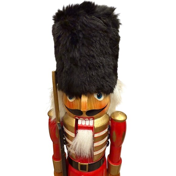 Set Of 4 Decorative Wooden Nutcrackers With Hats & Beards - Picture 7 of 8